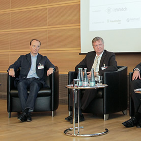 Marc Elsbeg sitz in großer Runde bei der Messe PIT, Berlin September 2012